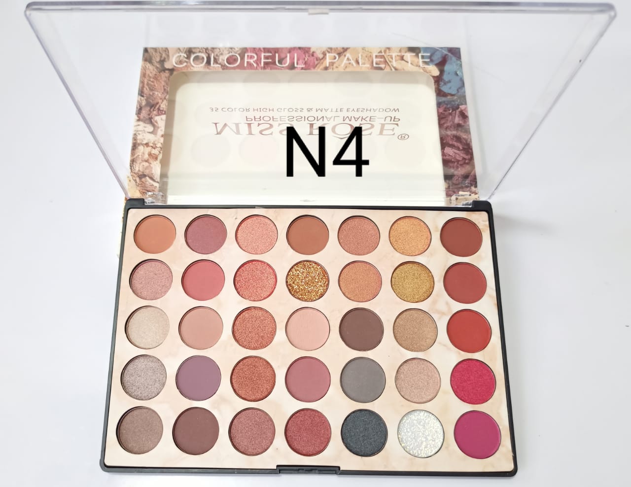Miss Rose Eyeshadow Palette