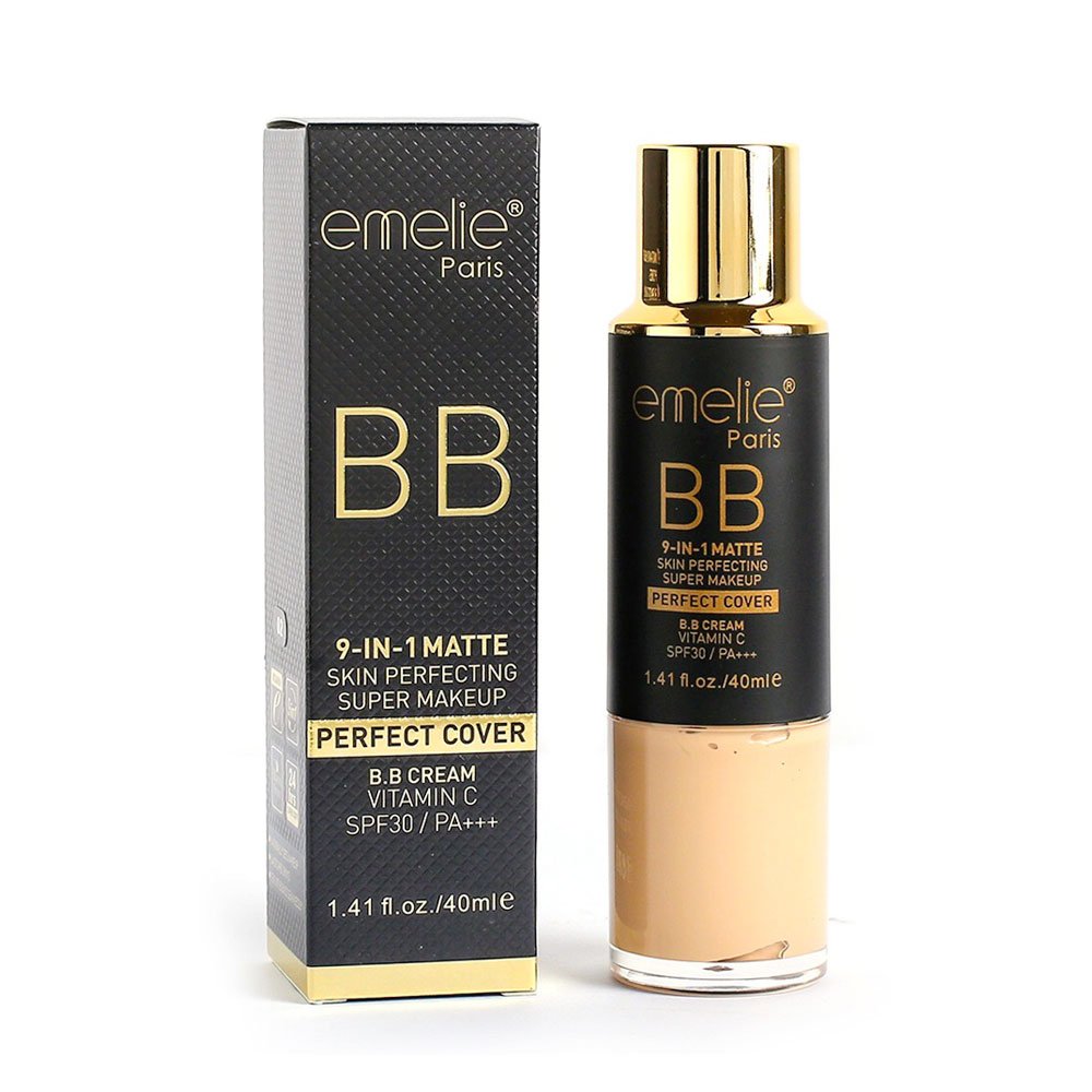 Emelie 9in1 matte foundation with puff blender